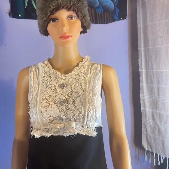 Miu Miu Mini~dress Silk, Lace, Crystal Embellishments, Length👌, Check! - Picture 3 of 15